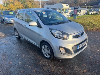 (14) - 1.0 1 Euro 5 5dr