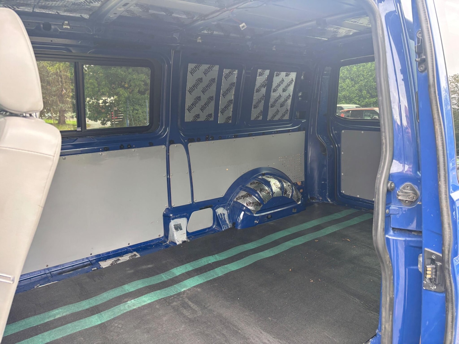 Used Volkswagen Transporter 2011 for sale - 76070099: Photo 12