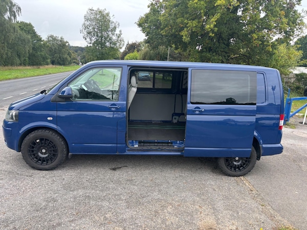 Used Volkswagen Transporter 2011 for sale - 76070099: Photo 6