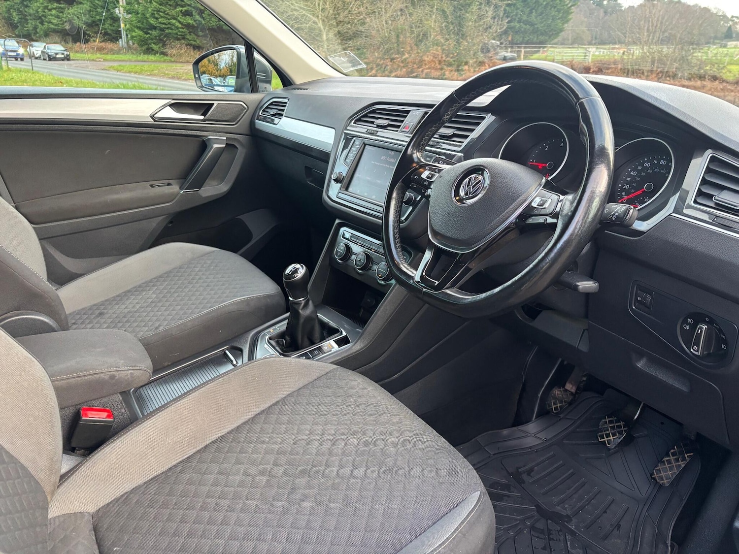 Used Volkswagen Tiguan for sale - 76909310: Photo 10