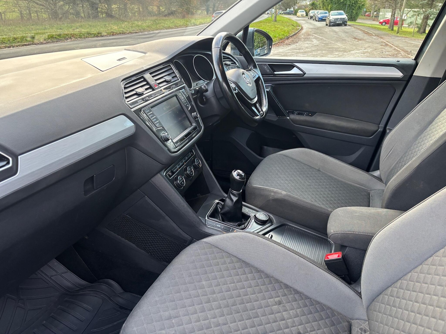 Used Volkswagen Tiguan for sale - 76909310: Photo 13