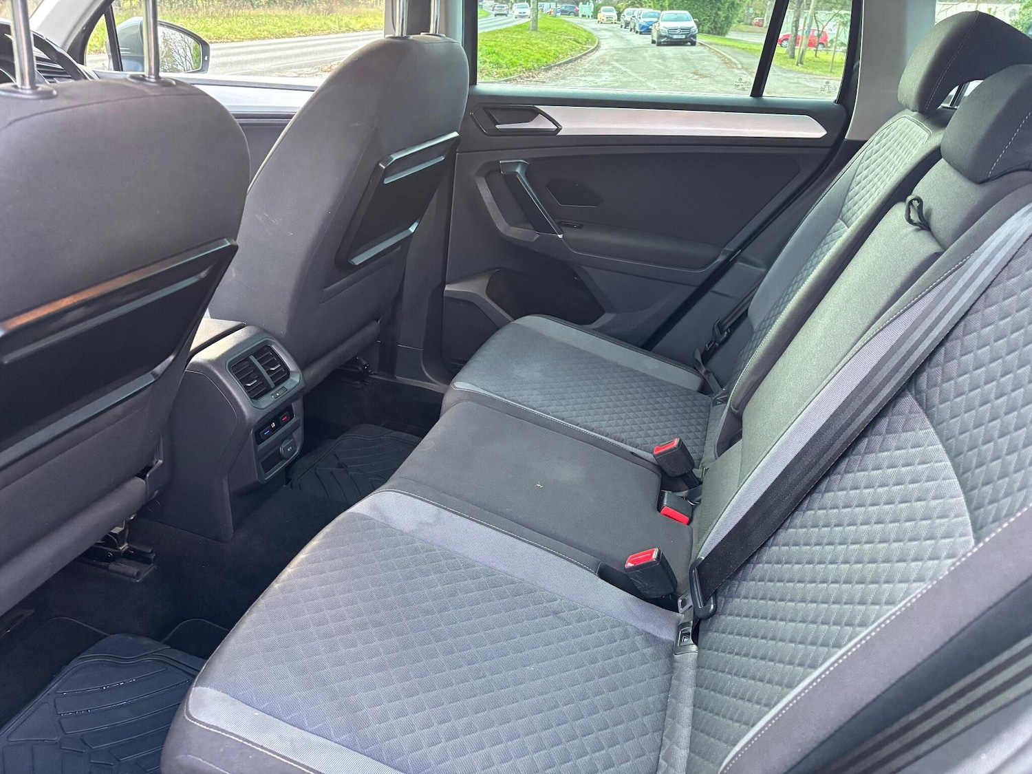 Used Volkswagen Tiguan for sale - 76909310: Photo 14