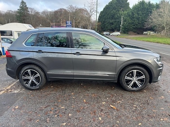 Used Volkswagen Tiguan 2016 for sale - 76909310: Photo