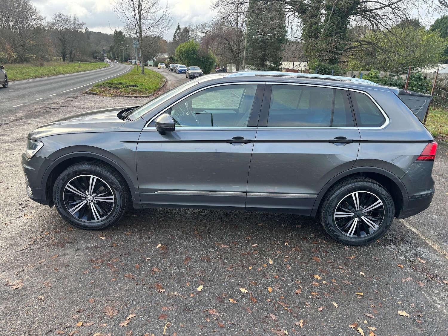 Used Volkswagen Tiguan for sale - 76909310: Photo 5