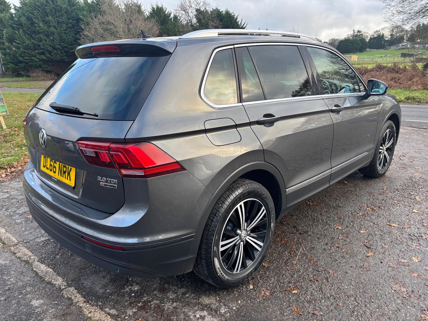 Used Volkswagen Tiguan for sale - 76909310: Photo 7