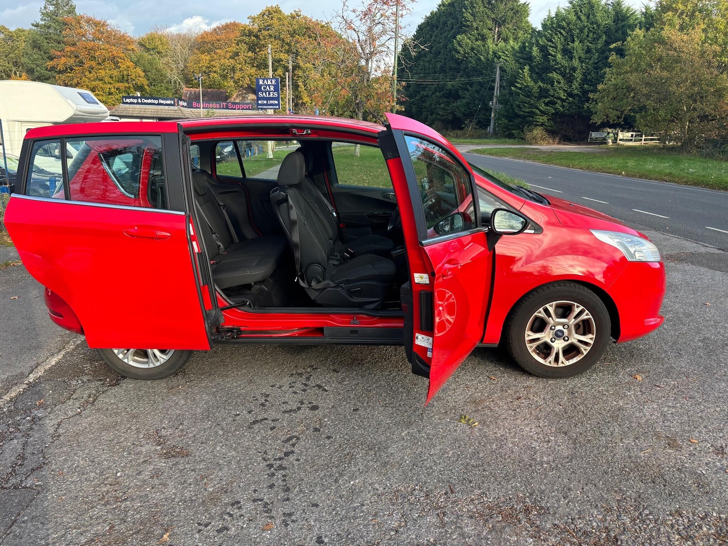 Used Ford B-MAX 2017 for sale - 76386810: Photo 5