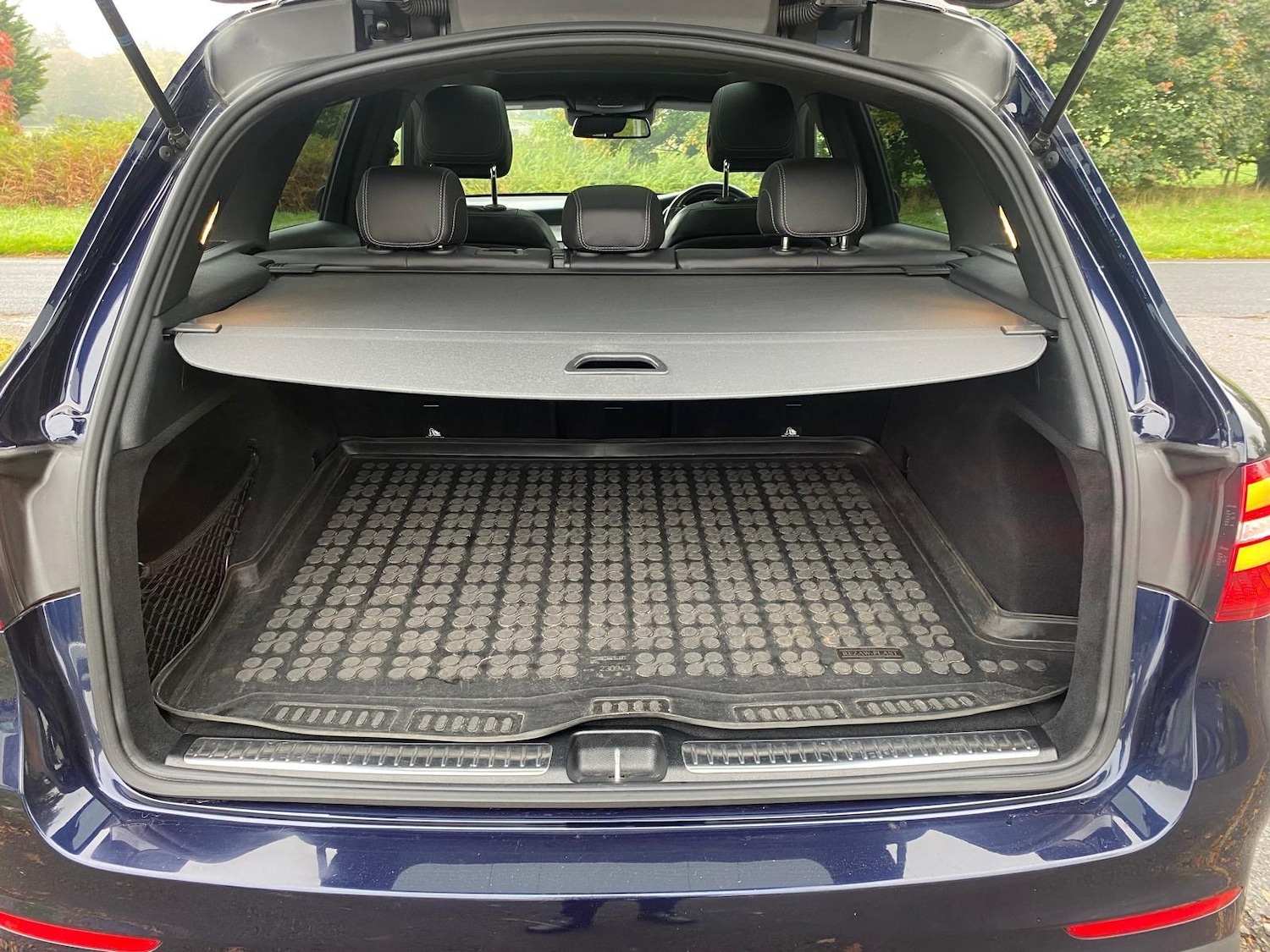 Used Mercedes-Benz GLC 2018 for sale - 76273820: Photo 10