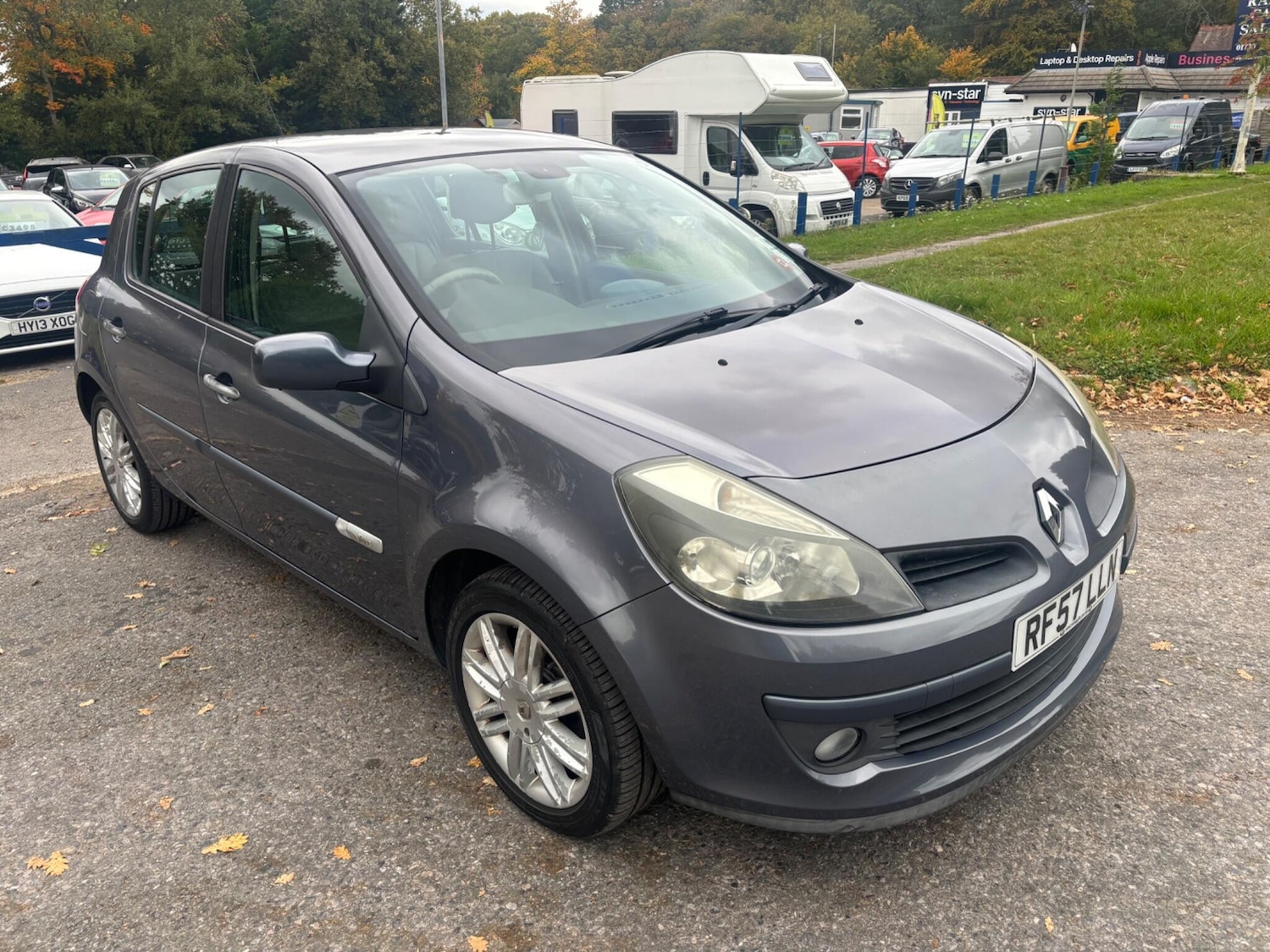 Used Renault Clio 2007 for sale - 76305308: Photo 1