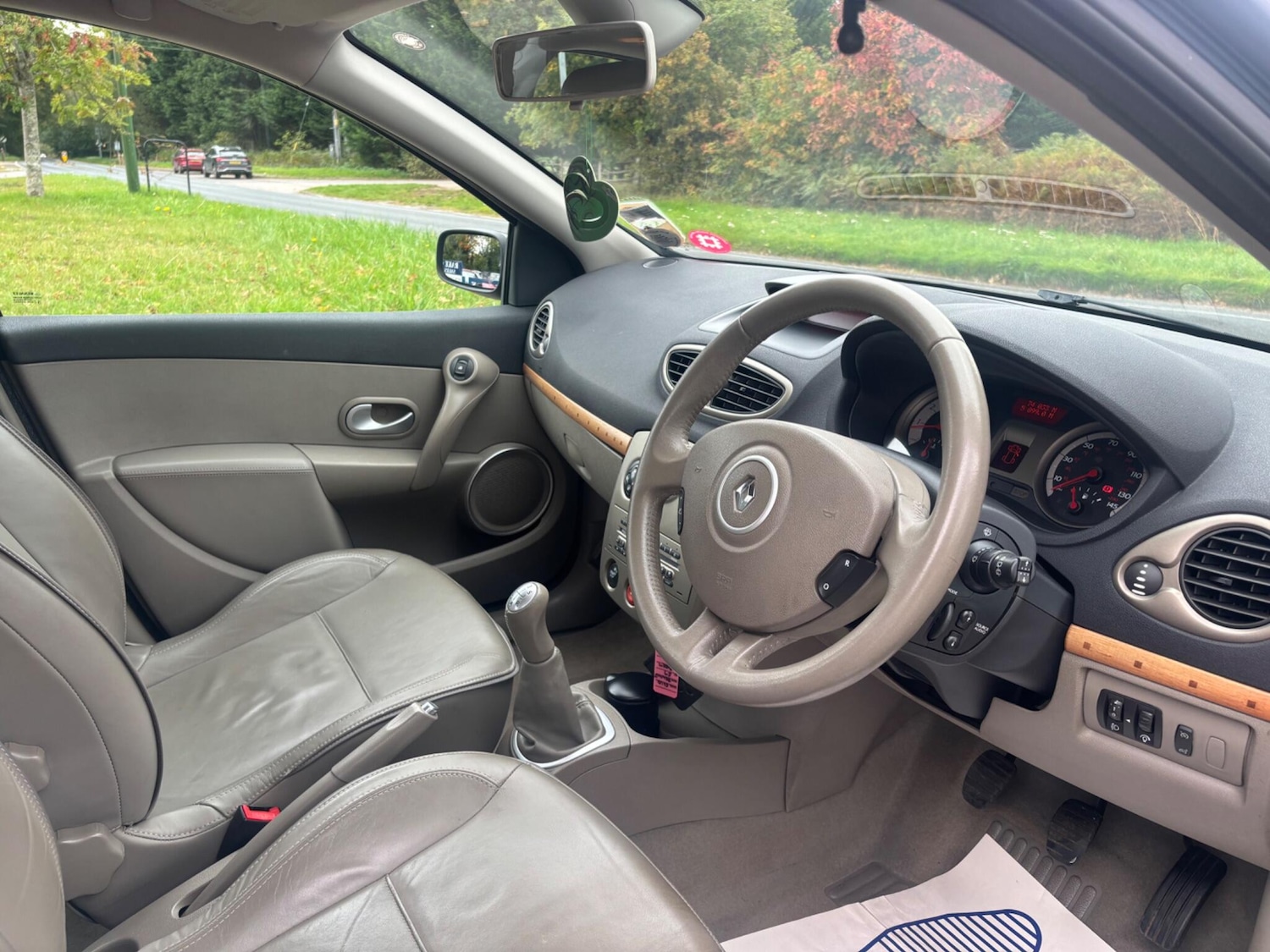 Used Renault Clio 2007 for sale - 76305308: Photo 10