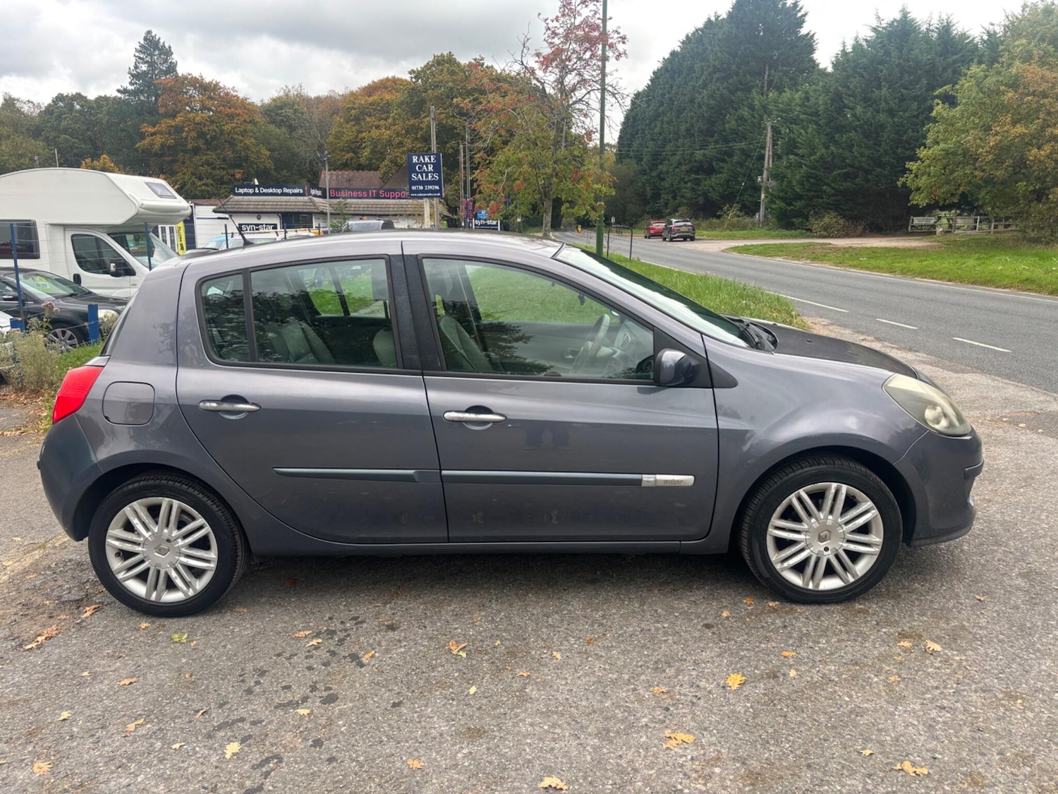 Used Renault Clio 2007 for sale - 76305308: Photo 4