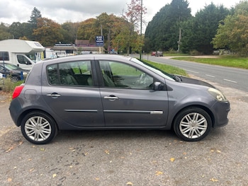 Used Renault Clio 2007 for sale - 76305308: Photo