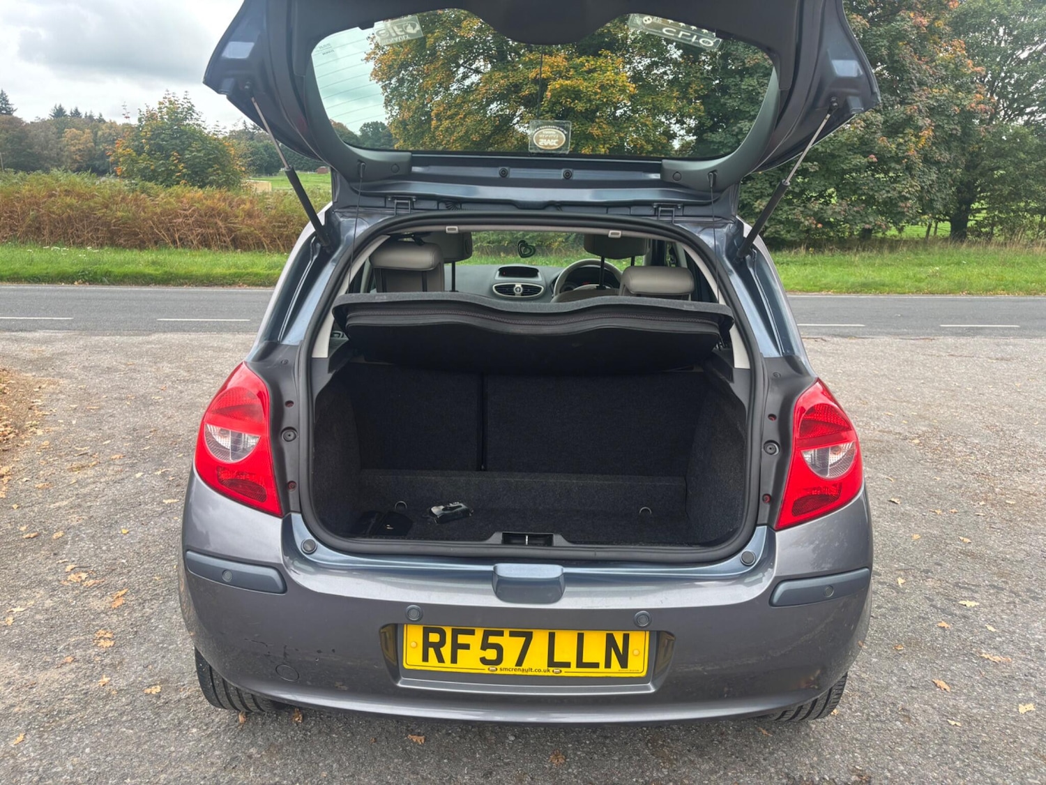 Used Renault Clio 2007 for sale - 76305308: Photo 9