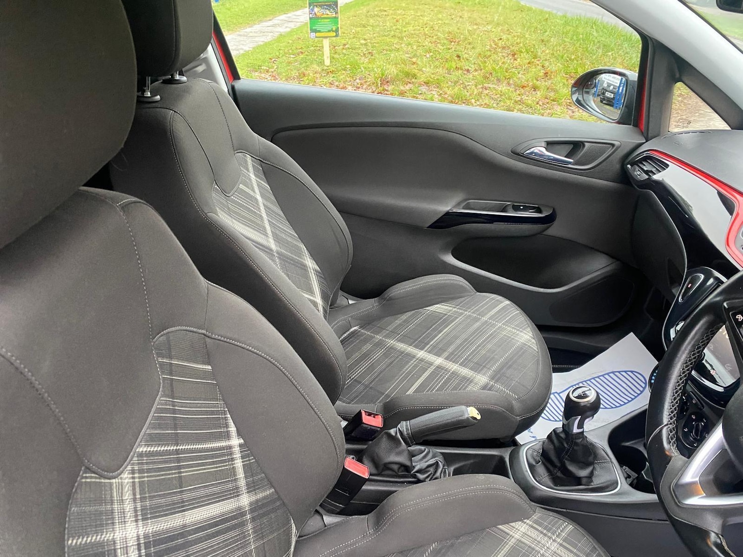 Used Vauxhall Corsa 2015 for sale - 77037523: Photo 10