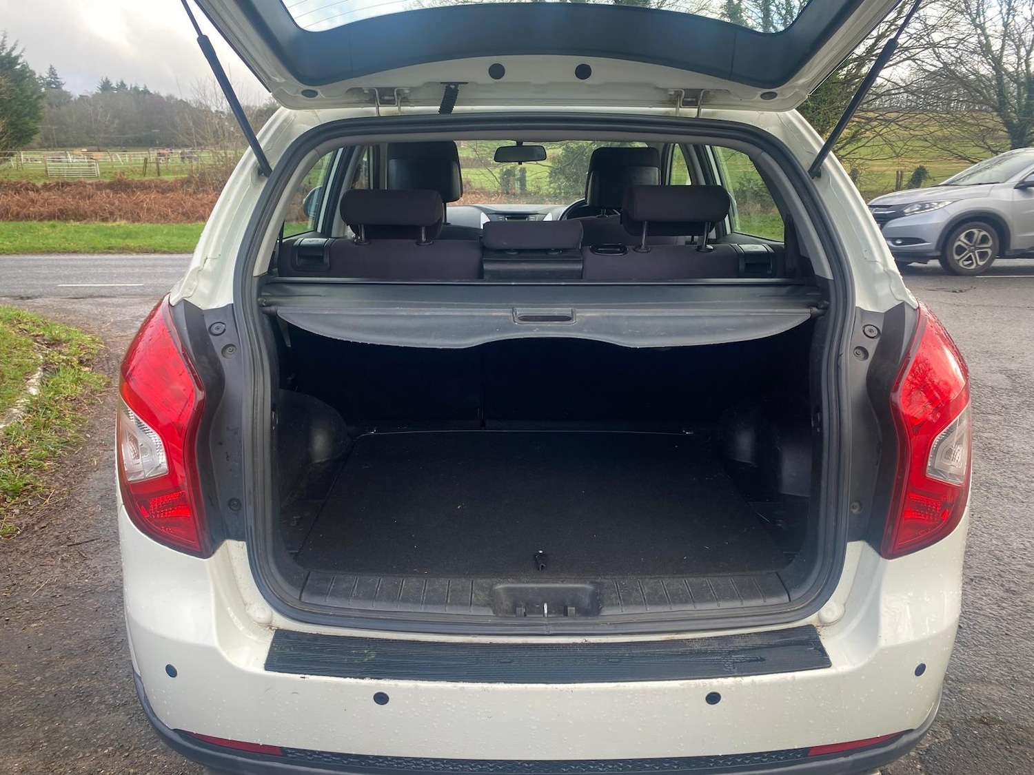 Used Ssangyong Korando 2014 for sale - 77798075: Photo 8