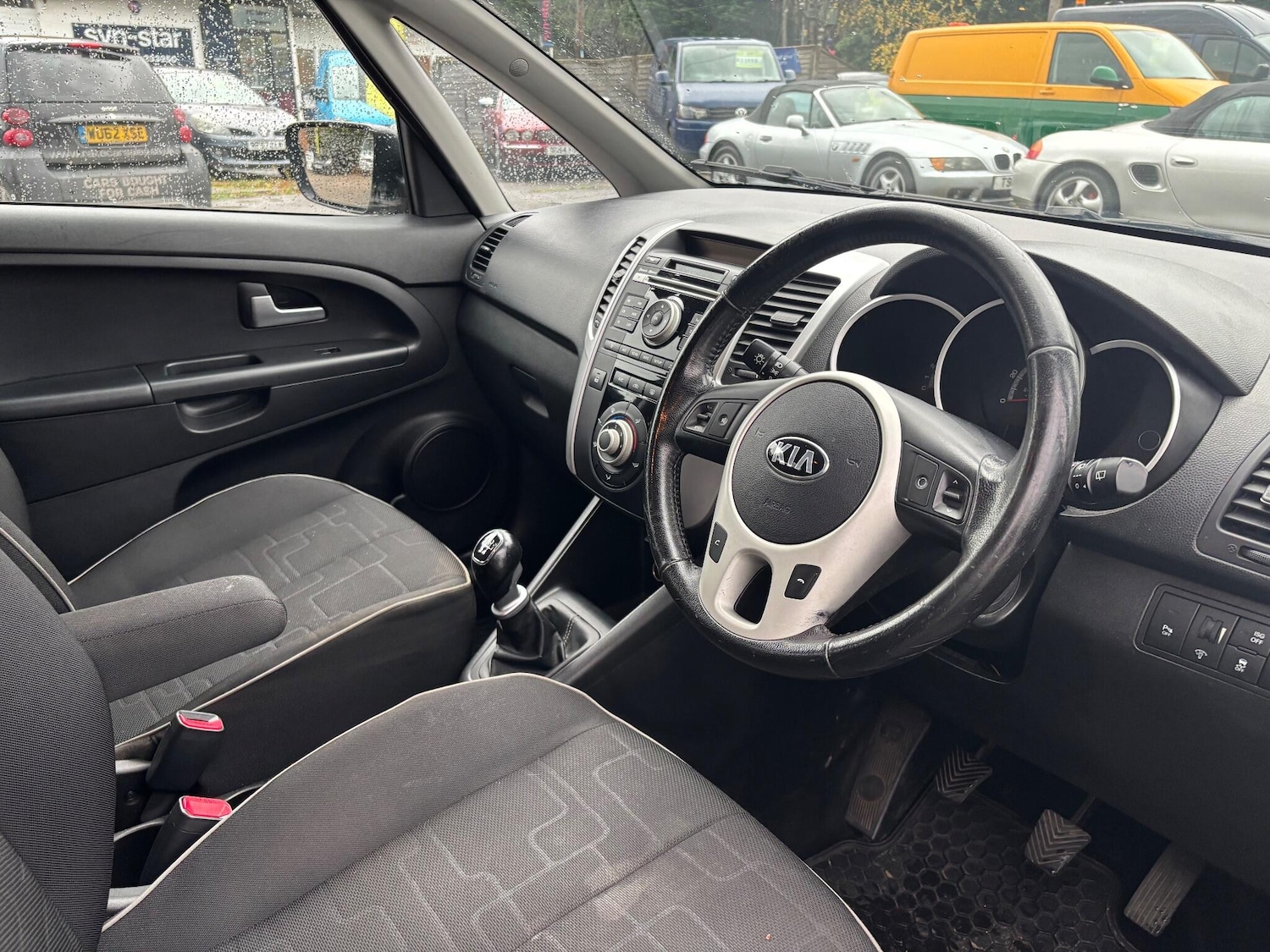 Used Kia Venga 2013 for sale - 76422606: Photo 9