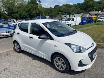 Used Hyundai i10 2017 for sale - 75499080: Photo