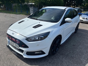 Used Ford Focus 2015 for sale - 75475206: Photo