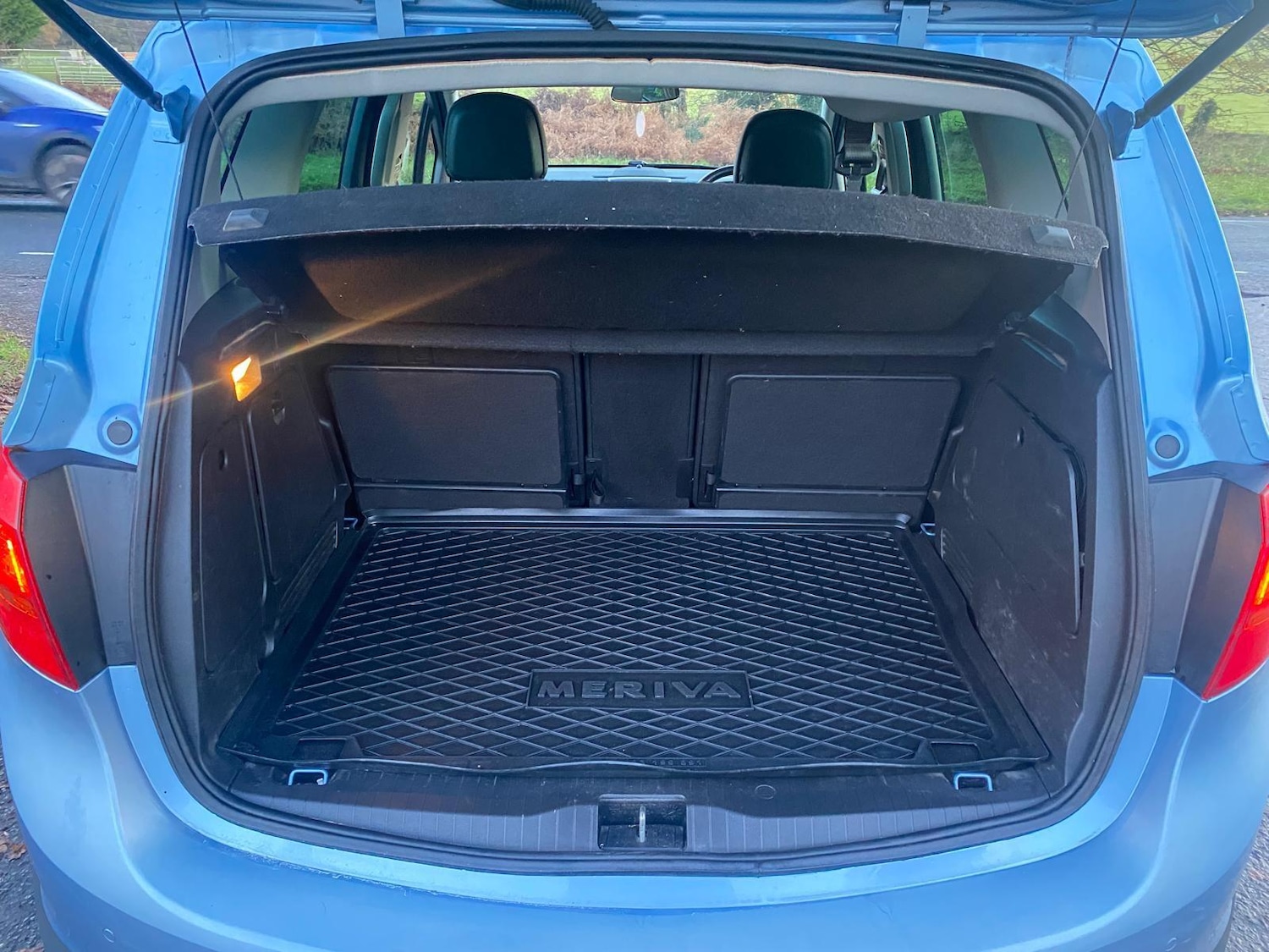 Used Vauxhall Meriva 2013 for sale - 76836525: Photo 9