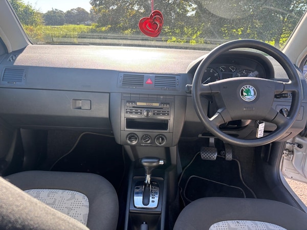 Used Skoda Fabia 2004 for sale - 76165110: Photo 12