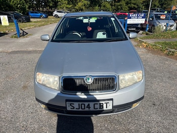 Used Skoda Fabia 2004 for sale - 76165110: Photo 2