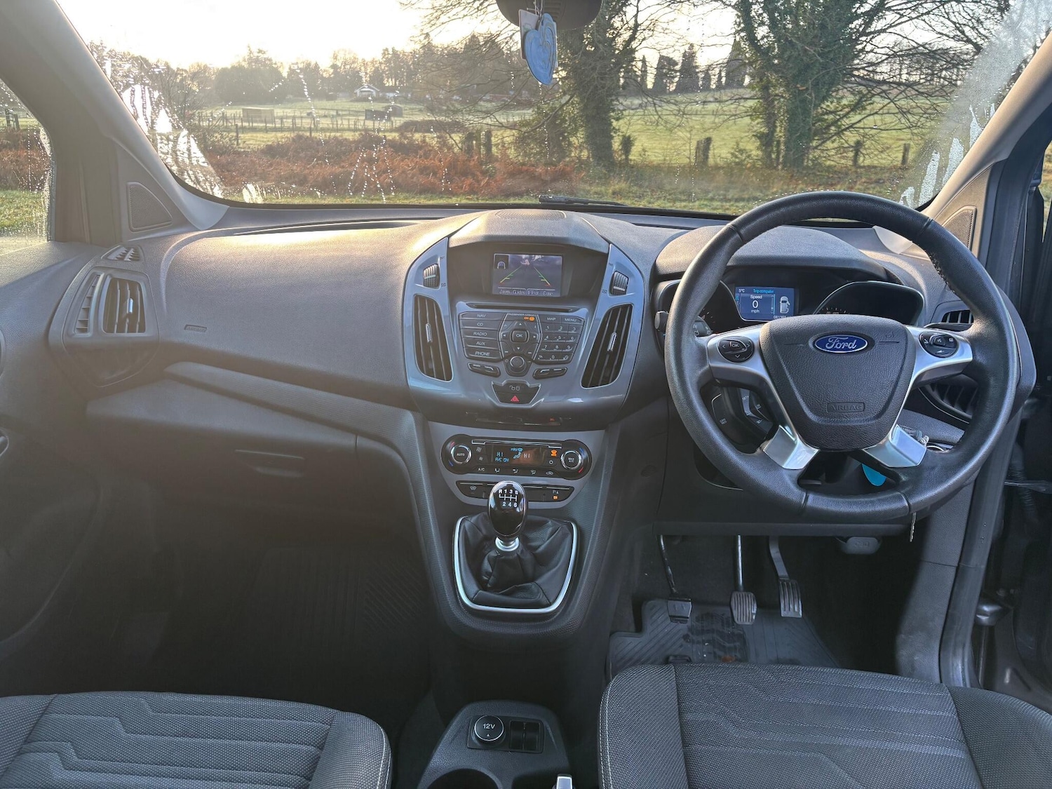 Used Ford Tourneo Connect 2015 for sale - 77226163: Photo 15