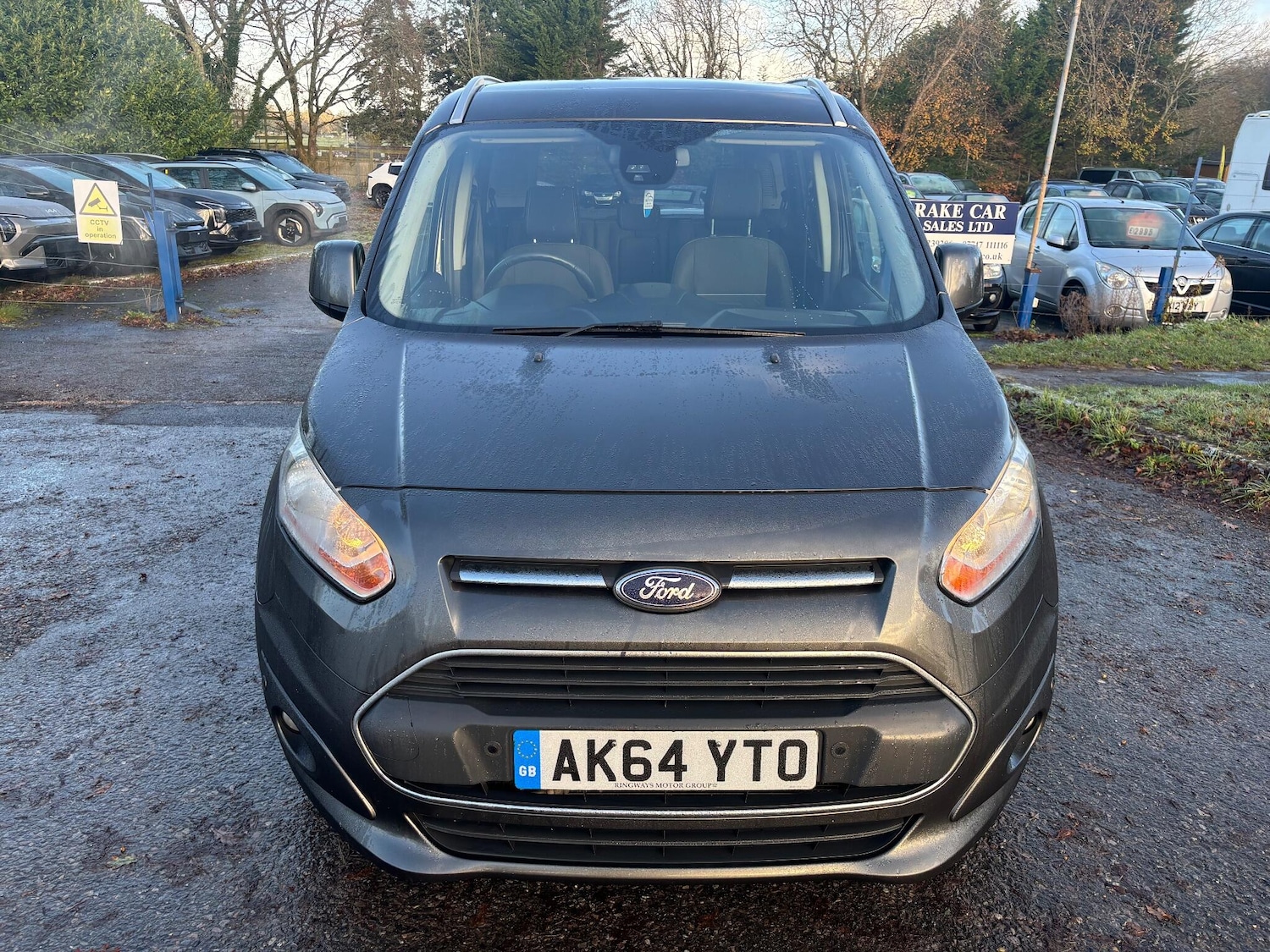 Used Ford Tourneo Connect 2015 for sale - 77226163: Photo 2