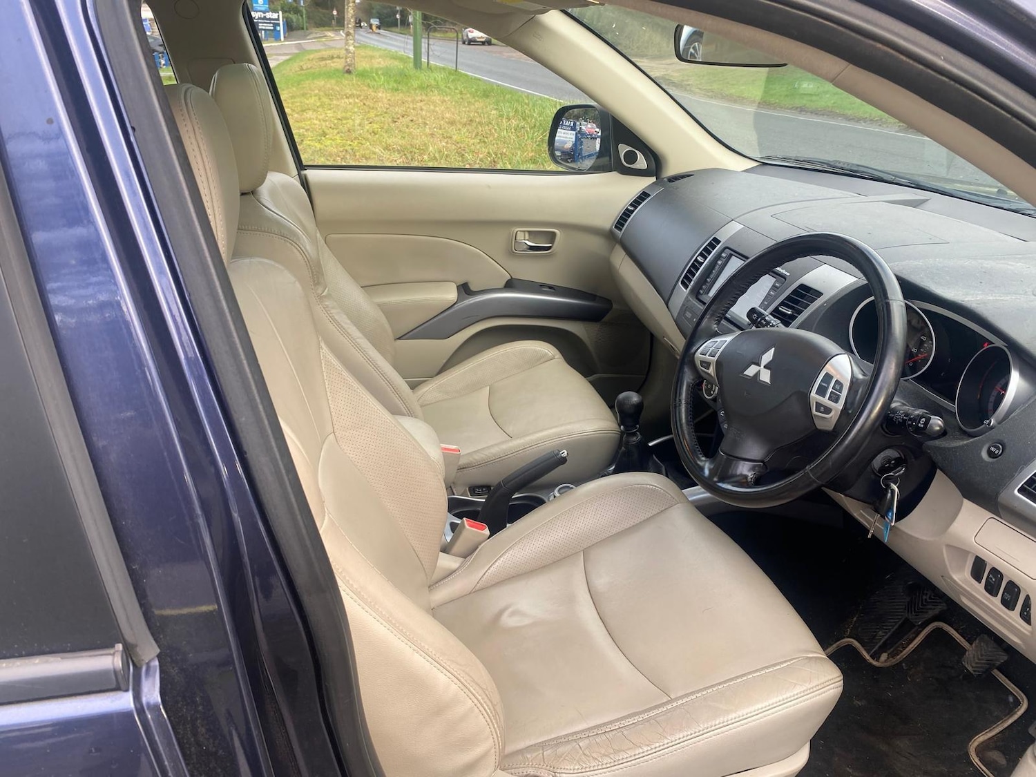 Used Mitsubishi Outlander 2008 for sale - 77789633: Photo 11