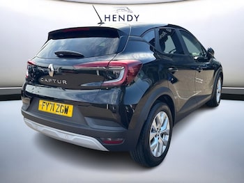 Used Renault Captur 2021 for sale - 79199696: Photo