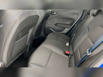 Used Renault Clio 2025 for sale - 79576001: Photo