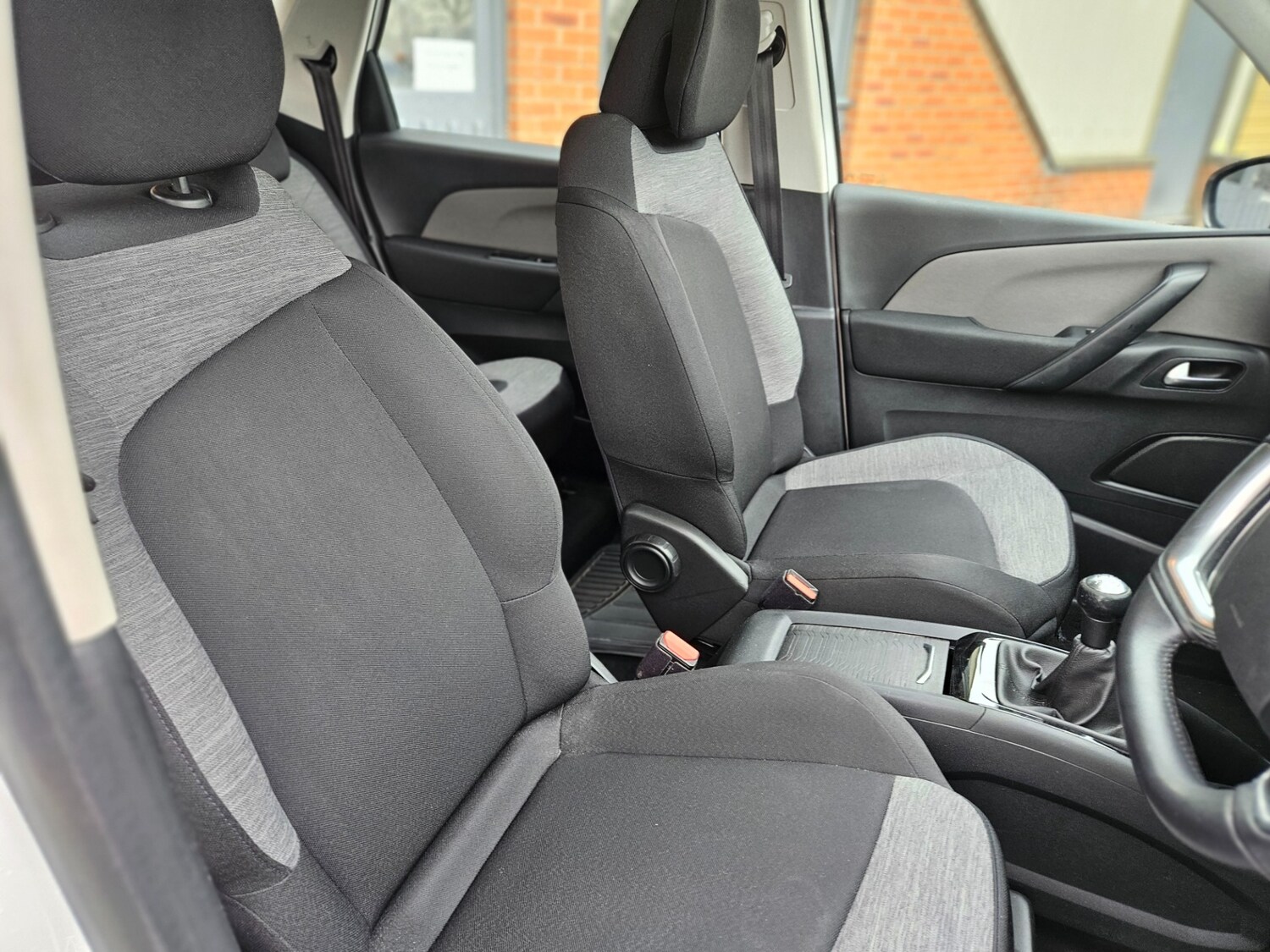 Used Citroen C4 Picasso 2014 for sale - 77968519: Photo 12