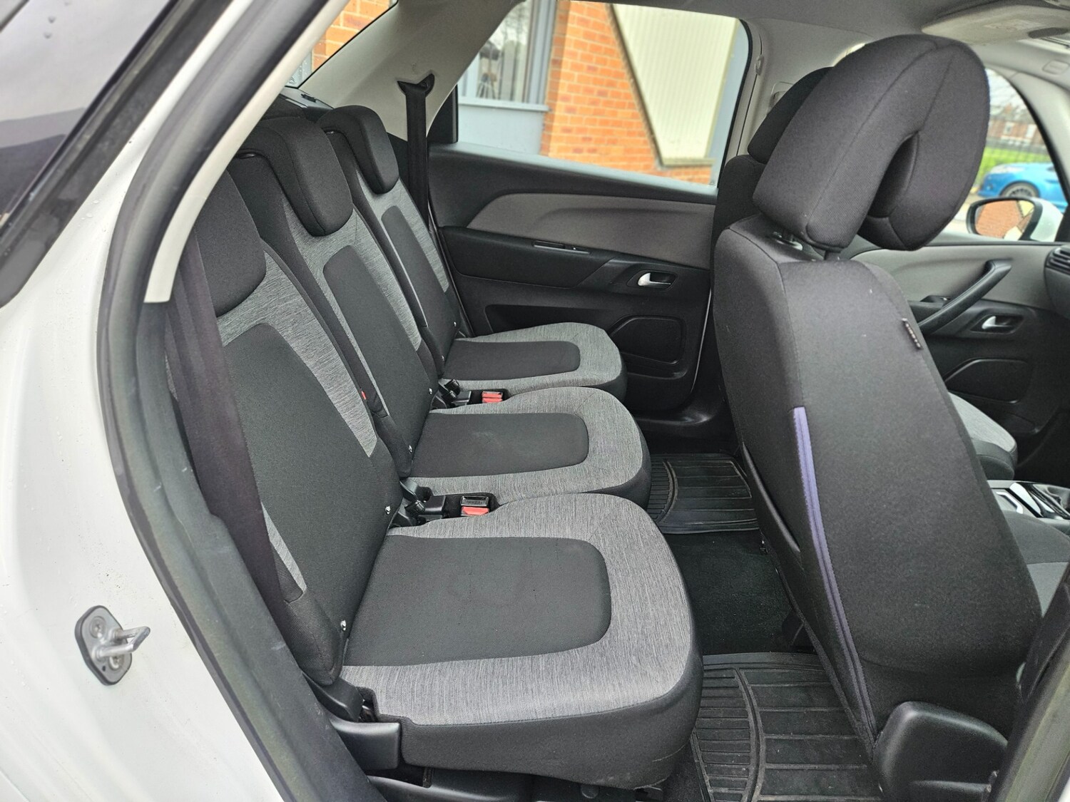 Used Citroen C4 Picasso 2014 for sale - 77968519: Photo 13