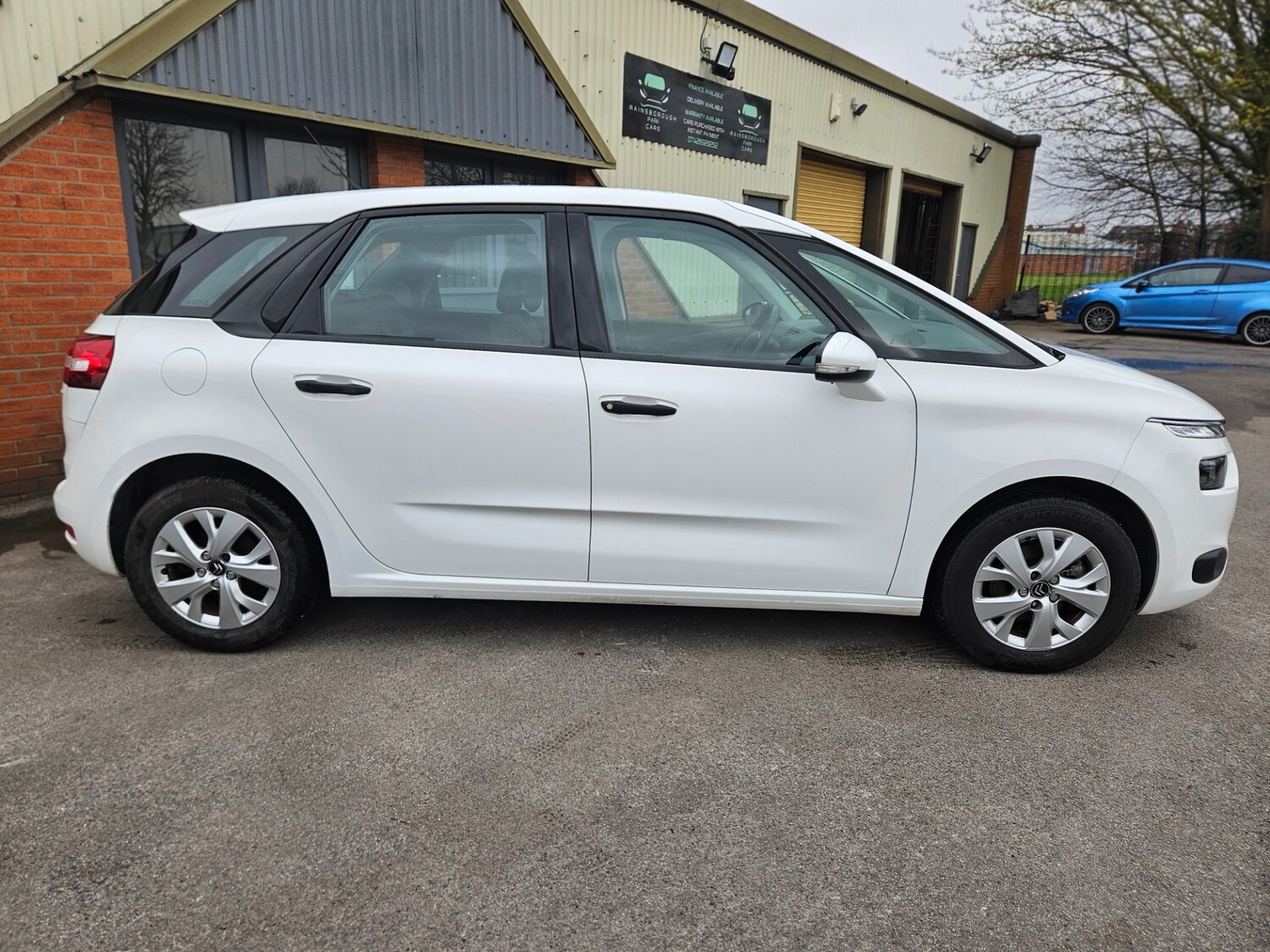 Used Citroen C4 Picasso 2014 for sale - 77968519: Photo 8