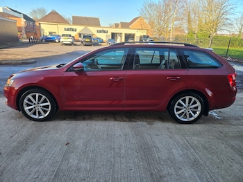 Used Skoda Octavia 2013 for sale - 77502588: Photo