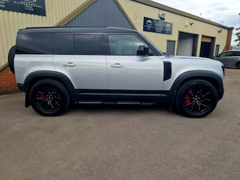 Used Land Rover Defender 2021 for sale - 79805476: Photo