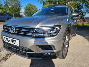 Used Volkswagen Tiguan 2018 for sale - 78865369: Photo
