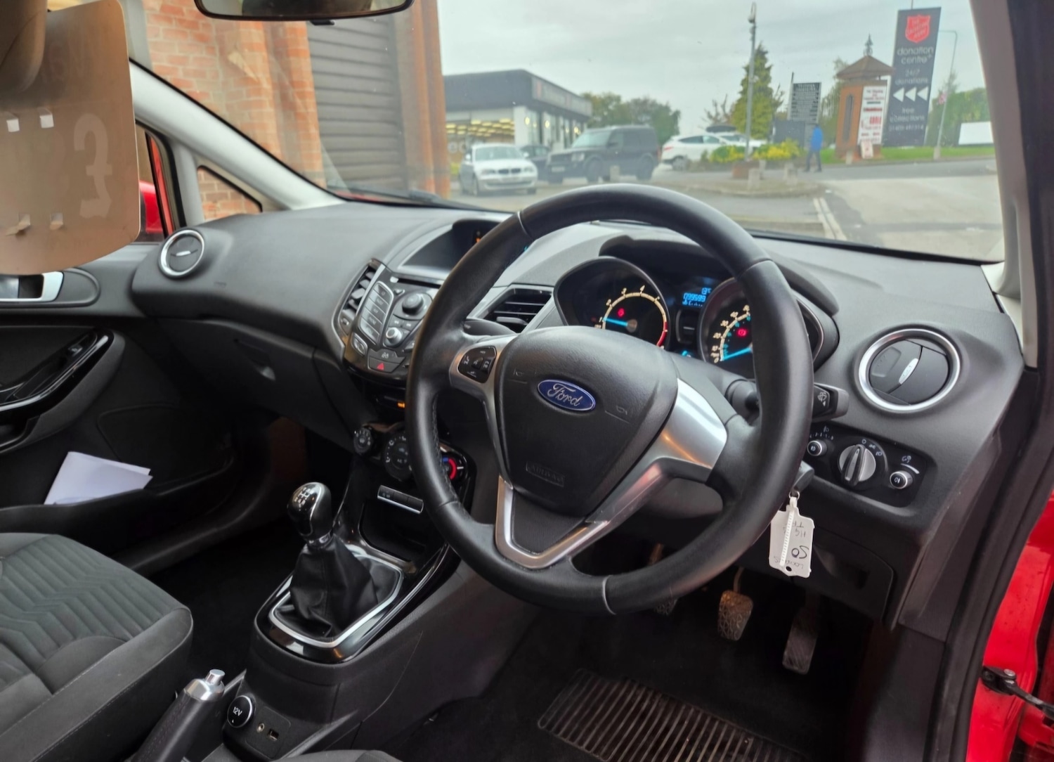 Used Ford Fiesta 2013 for sale - 76877469: Photo 11