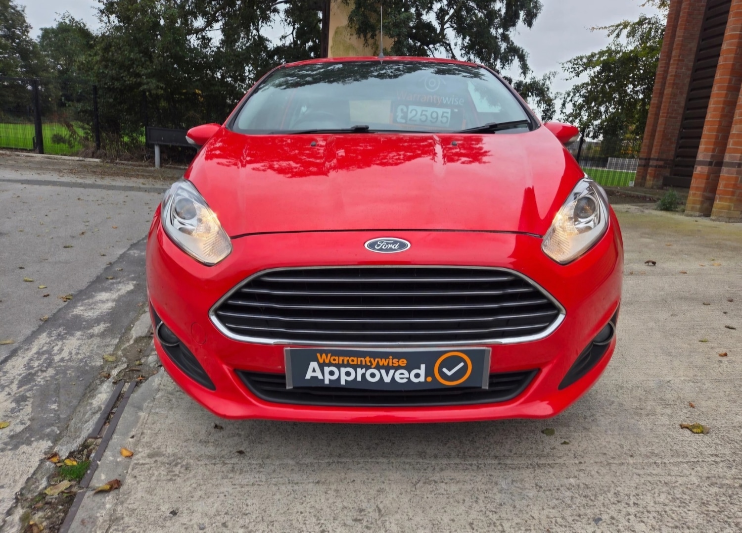 Used Ford Fiesta 2013 for sale - 76877469: Photo 2