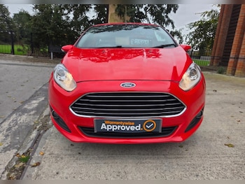 Used Ford Fiesta 2013 for sale - 76877469: Photo