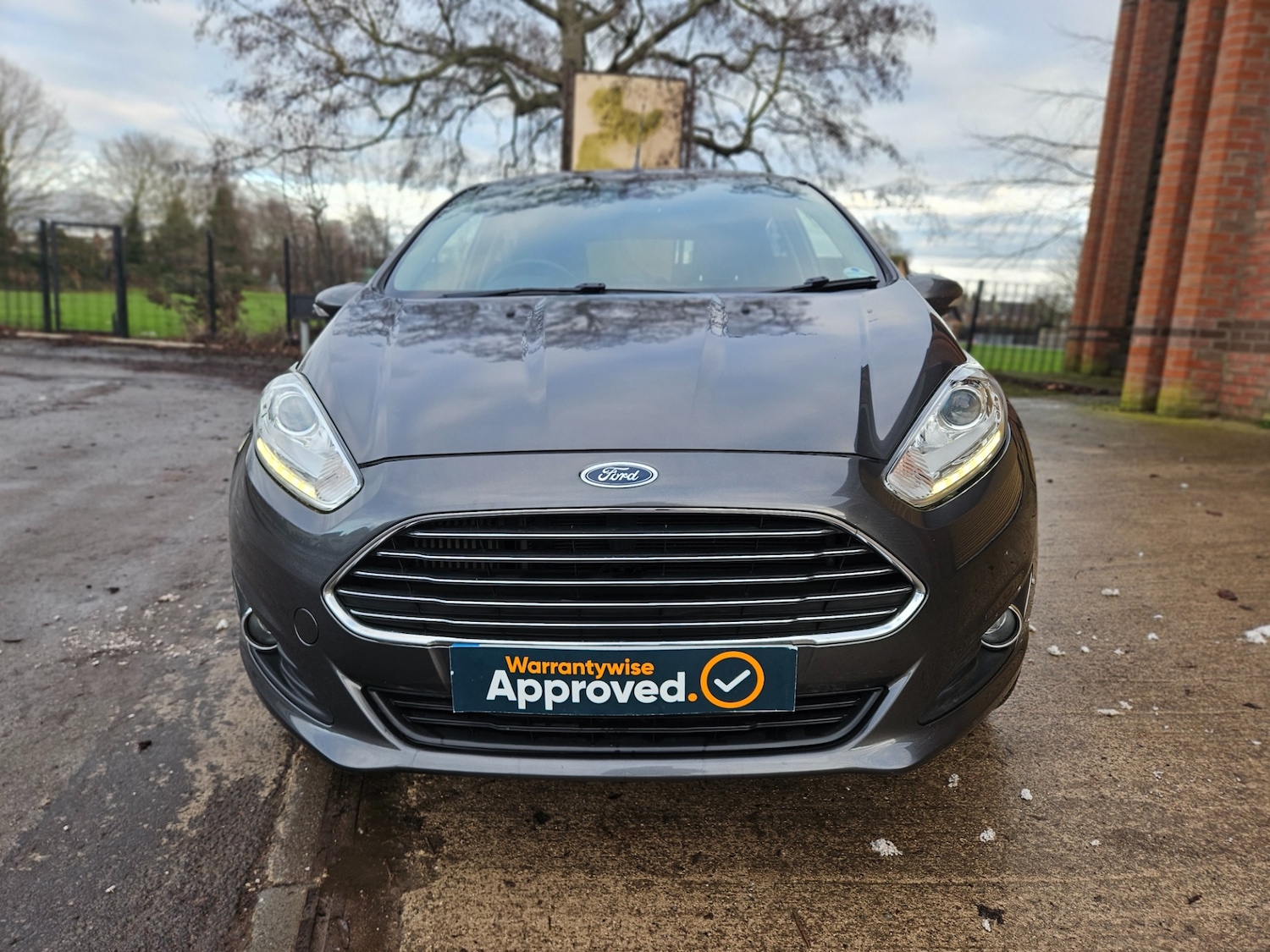 Used Ford Fiesta 2016 for sale - 77181436: Photo 2