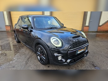 Used MINI Hatch 2018 for sale - 77138507: Photo