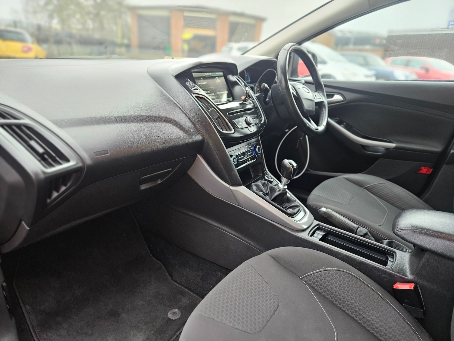 Used Ford Focus 2015 for sale - 77061704: Photo 9