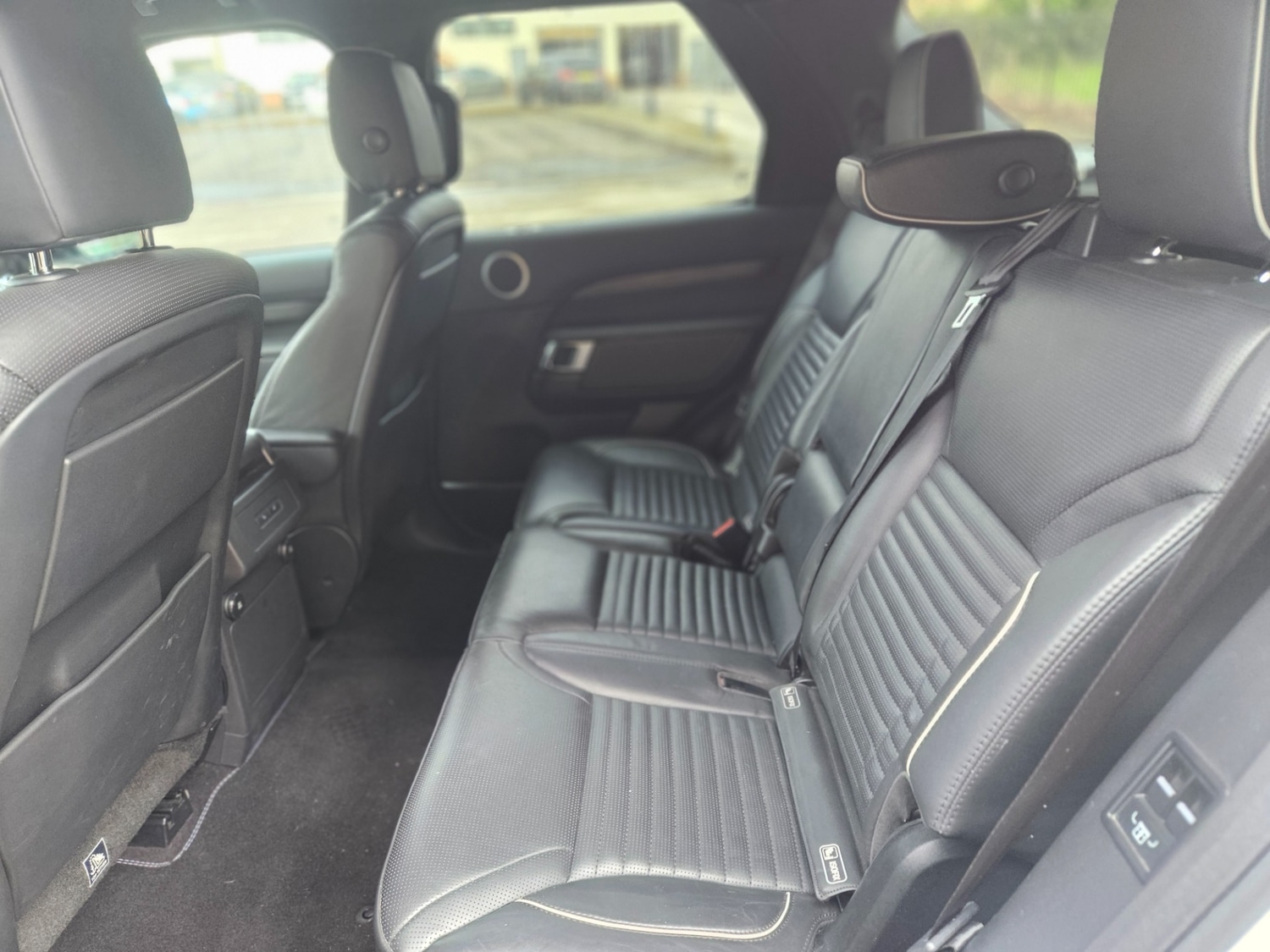 Used Land Rover Discovery 2018 for sale - 77708566: Photo 12