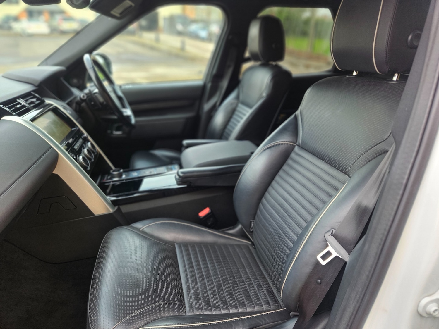 Used Land Rover Discovery 2018 for sale - 77708566: Photo 13