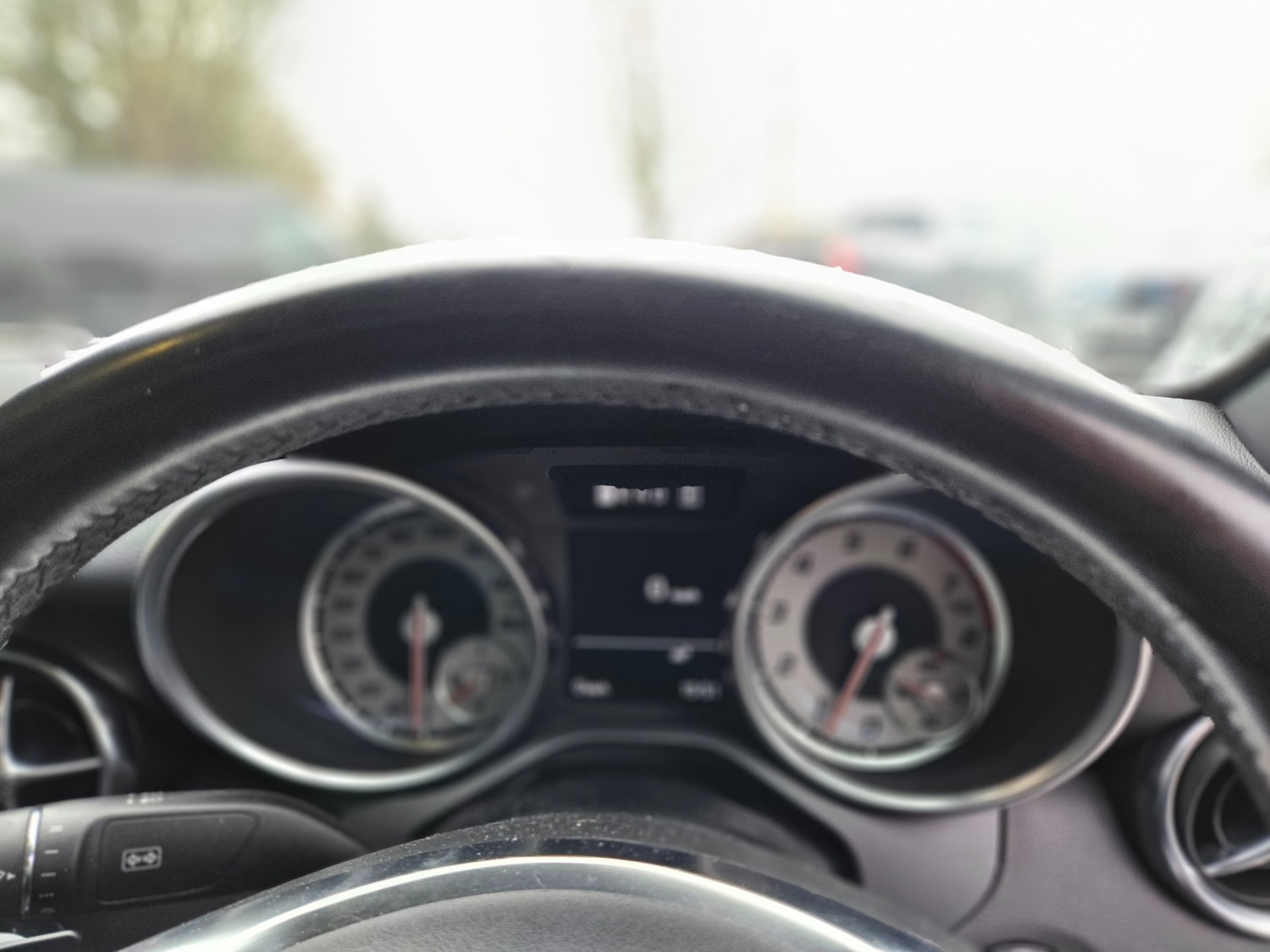 Used Mercedes-Benz SLK 2012 for sale - 77691937: Photo 17