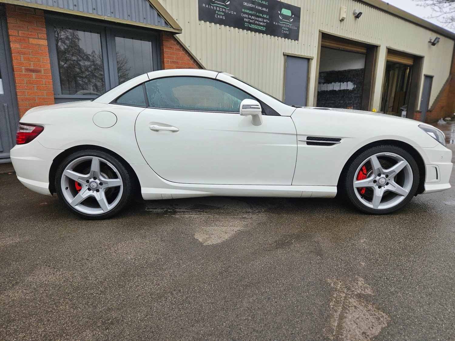 Used Mercedes-Benz SLK 2012 for sale - 77691937: Photo 7