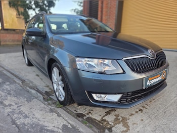 2014 (64) - 2.0 TDI CR Elegance 5dr