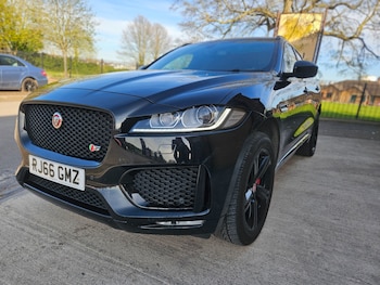 Used Jaguar F-Pace 2016 for sale - 78153362: Photo