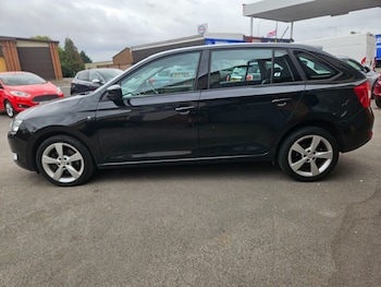 Used Skoda Rapid Spaceback 2015 for sale - 79253587: Photo