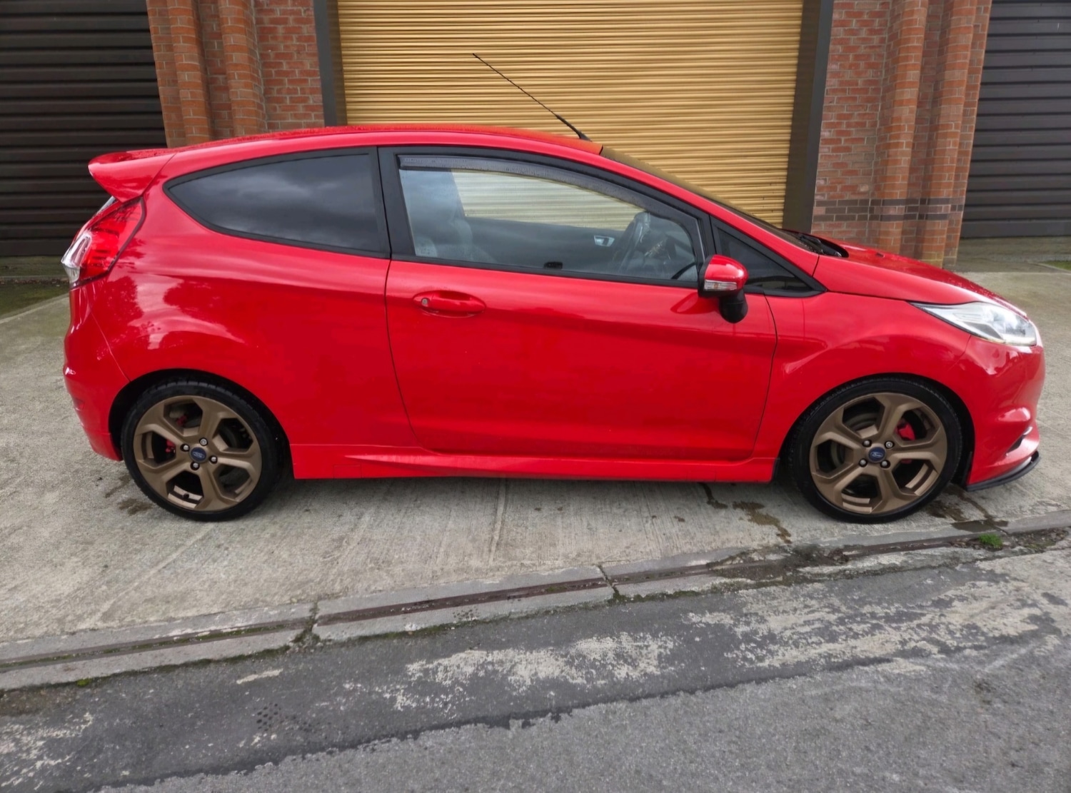 Used Ford Fiesta 2014 for sale - 76882038: Photo 12