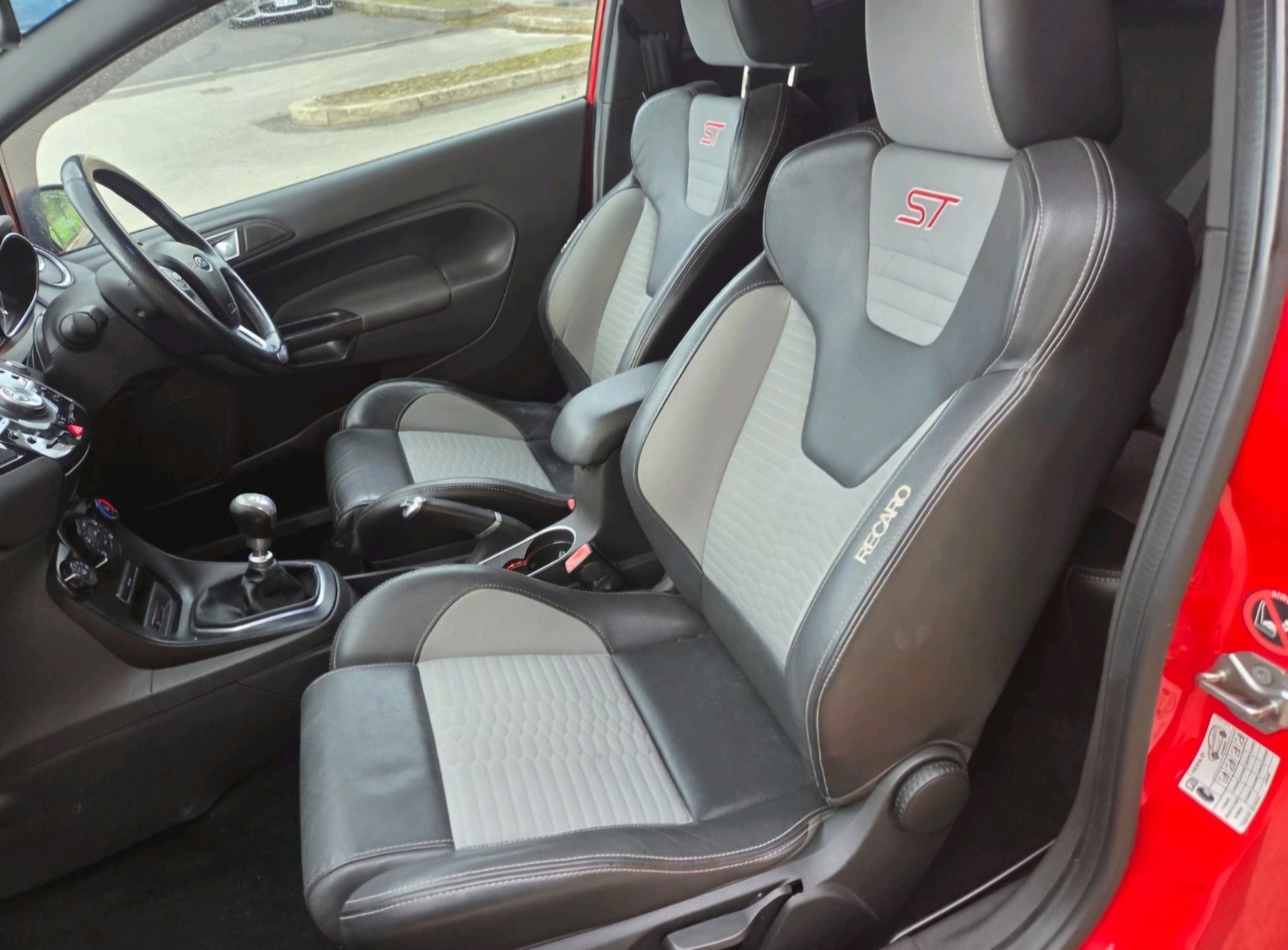 Used Ford Fiesta 2014 for sale - 76882038: Photo 15